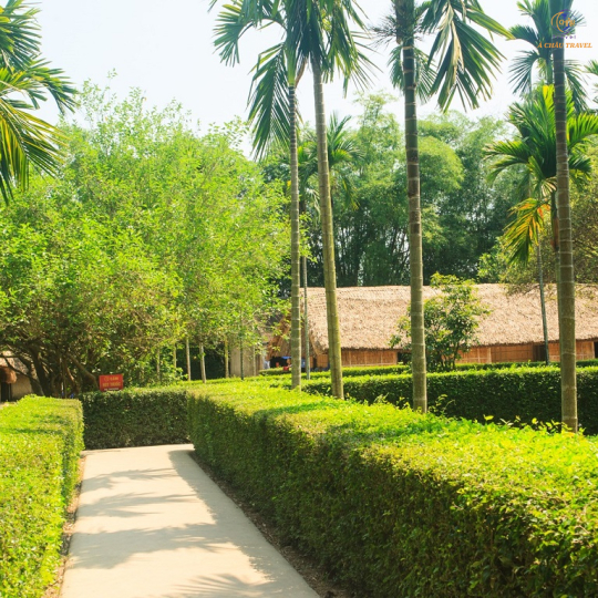 Đồng Hới - Động Phong Nha - Viếng Mộ Bác Giáp - Ngã Ba Đồng Lộc - Phượng Hoàng Trung Đô - Làng Sen